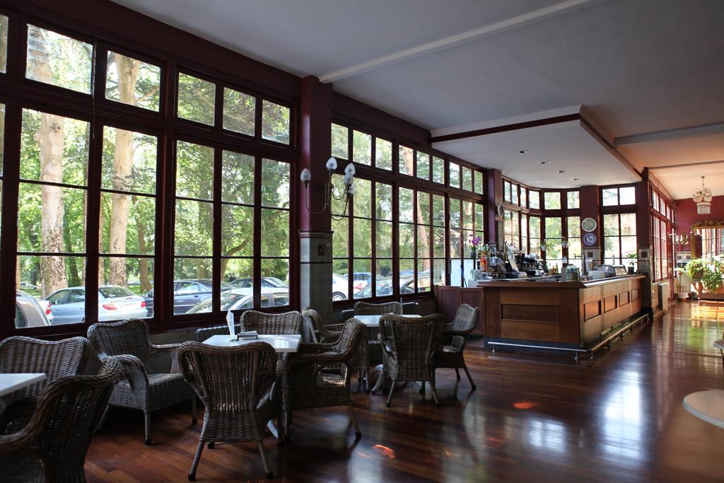 Gran Hotel Balneario De ลิเออร์กาเนส ภายนอก รูปภาพ