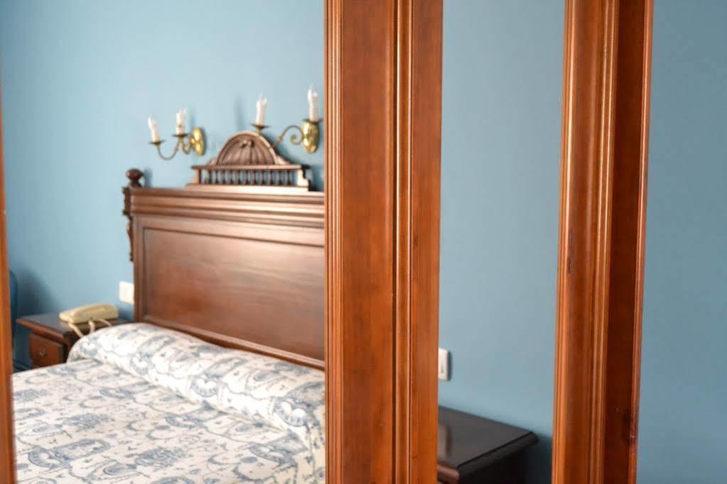 Gran Hotel Balneario De ลิเออร์กาเนส ภายนอก รูปภาพ